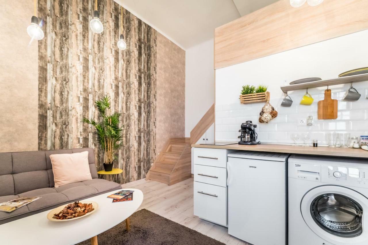Bpr Little Attractico Apartment Будапеща Екстериор снимка